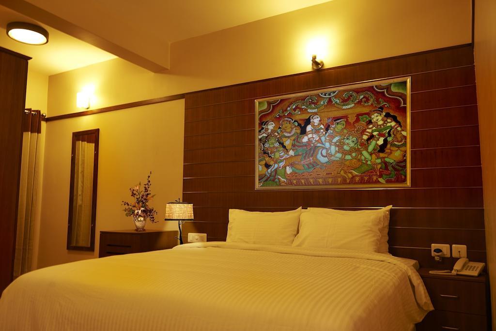 Srivar Hotels Guruvayur Bilik gambar