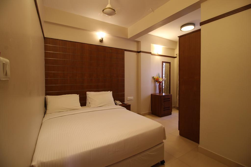 Srivar Hotels Guruvayur Luaran gambar